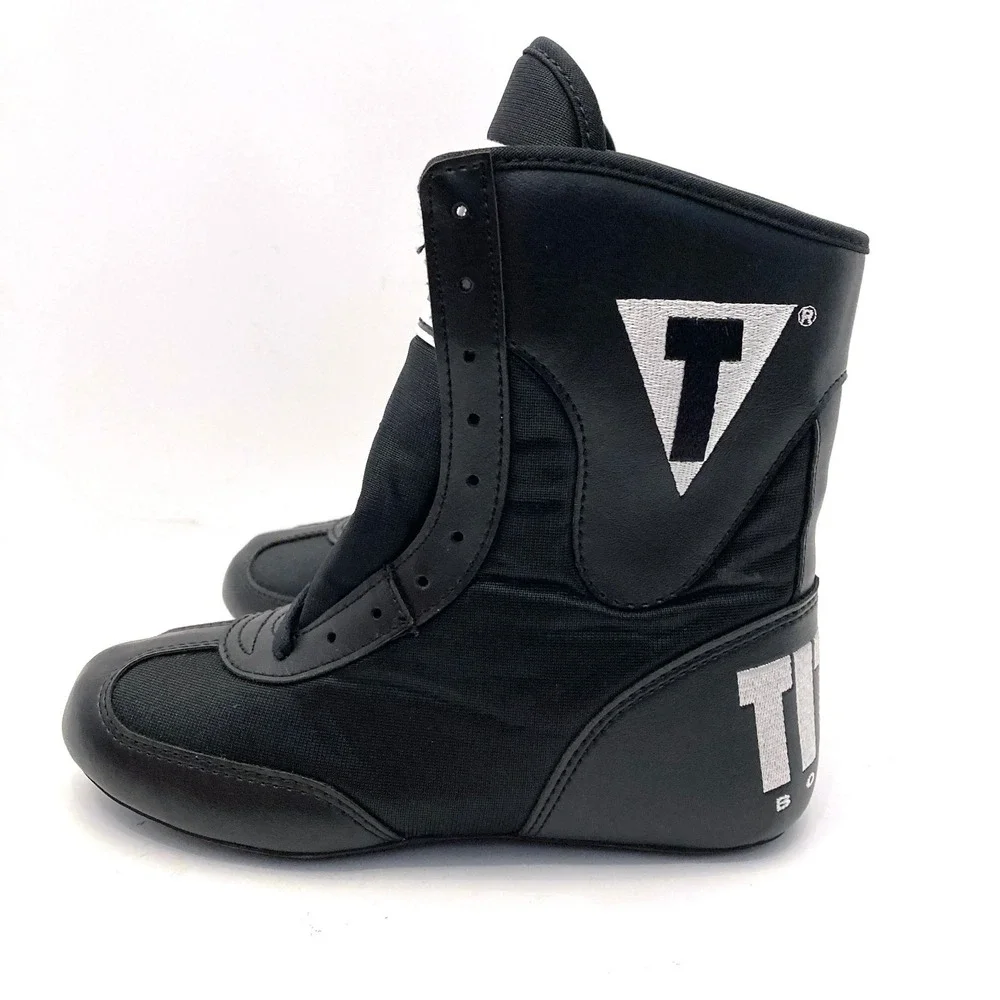 Title Boxing Mid Top Boxing Shoes Boots Kids Size 2 EU 33.5 Black Never Worn
